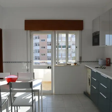 Ines Seaview Apartment, 2 Bedroom With Balcony * Lagos