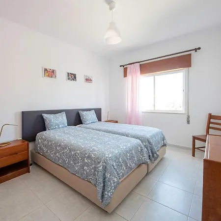 Ines Seaview Apartment, 2 Bedroom With Balcony * Lagos